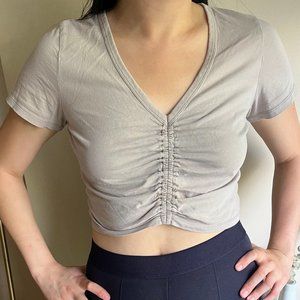 Aritzia Wilfred free Levant ruched cropped tee top M